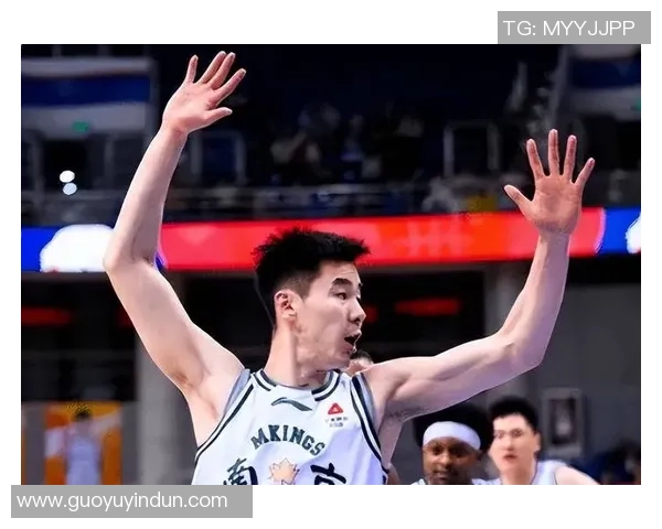 外援独得88分，本土仅11分，网友吁看NBA